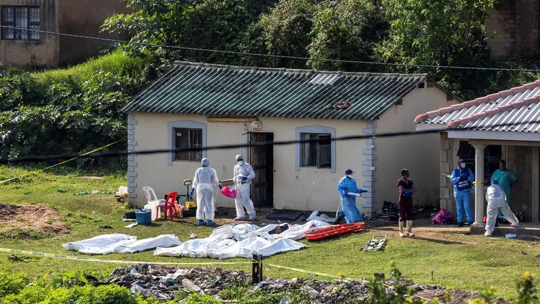11 morts dans une fusillade à KwaMakhutha, près de Durban